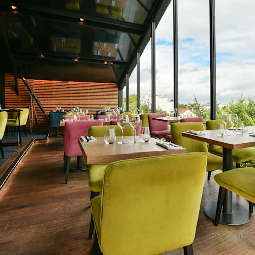 Bistro Là-Haut - Suresnes, Suresnes