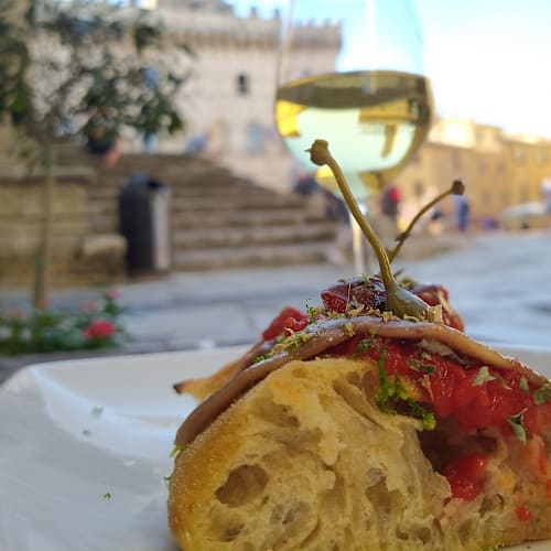 Re Al Quadrato, Montepulciano