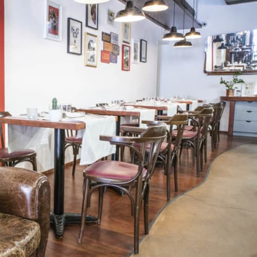 Parlor, Bologna