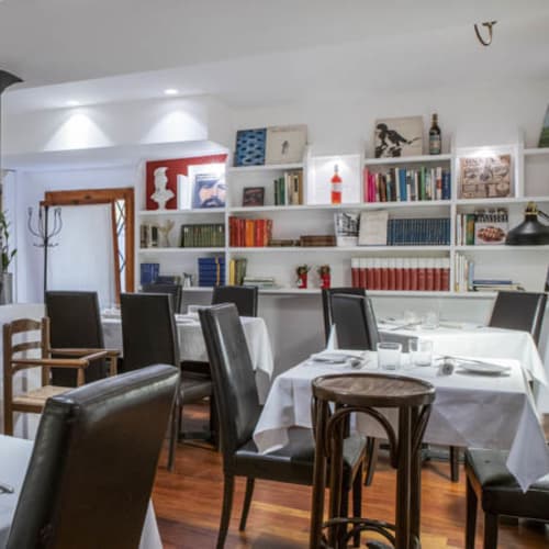 Parlor, Bologna
