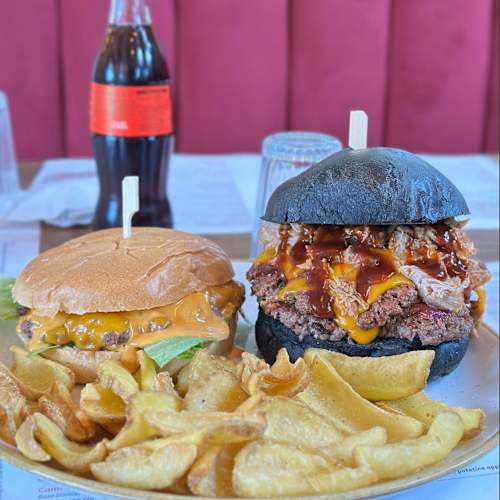 Pizzzland ~ Ristorante per Famiglie - Pizza e Smashburger, Firenze