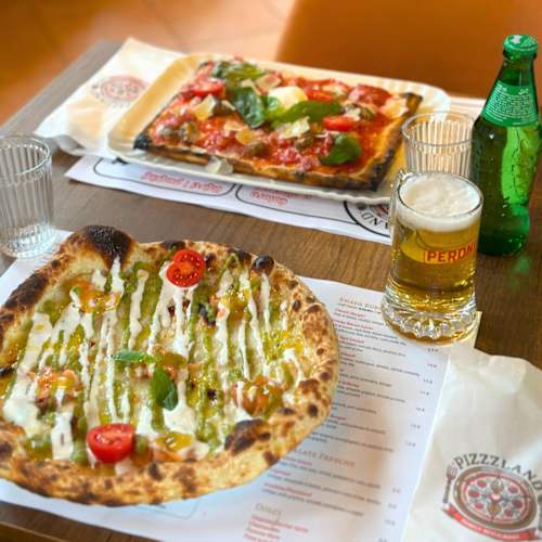 Pizzzland ~ Ristorante per Famiglie - Pizza e Smashburger, Firenze