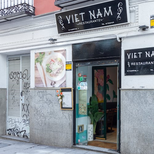 Vietnam, Madrid