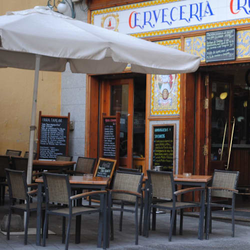Cruz Blanca, Madrid