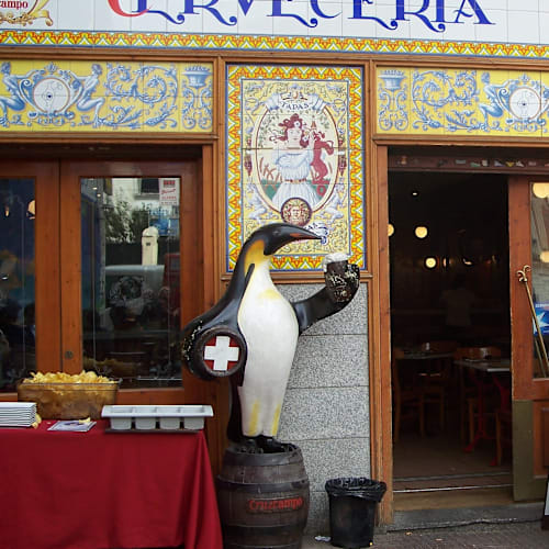 Cruz Blanca, Madrid