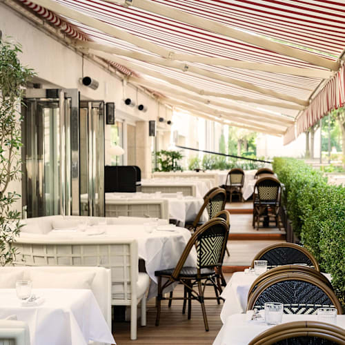 Ischia , Paris