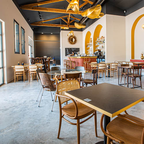 Le Café du Soleil, Eyragues