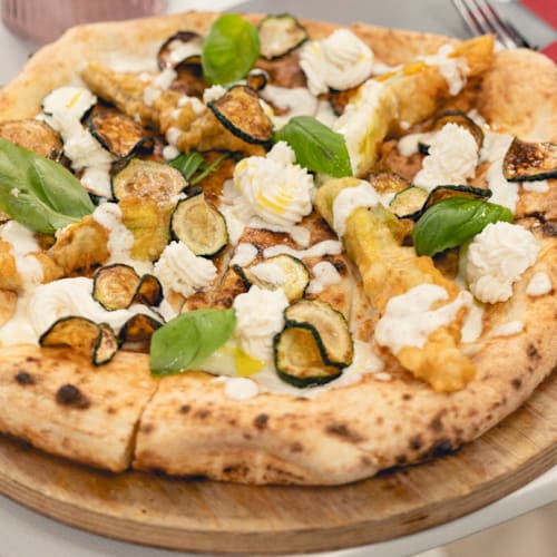 Aura Food and Events, Scilla