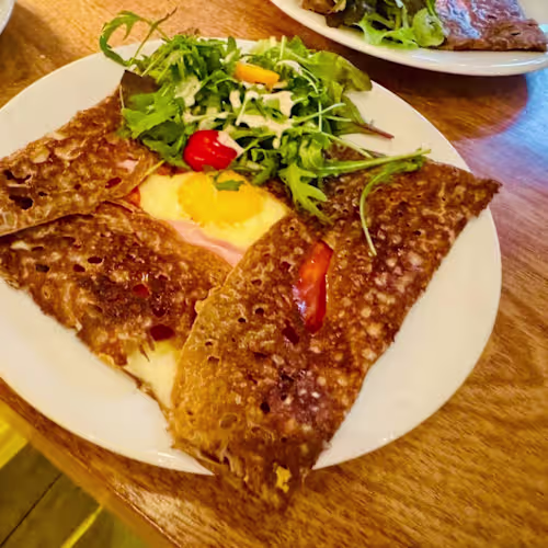 Crêperie "Chez Bécassine", Clichy