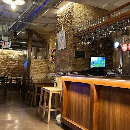 Zero Nove Cinque, Barcelona