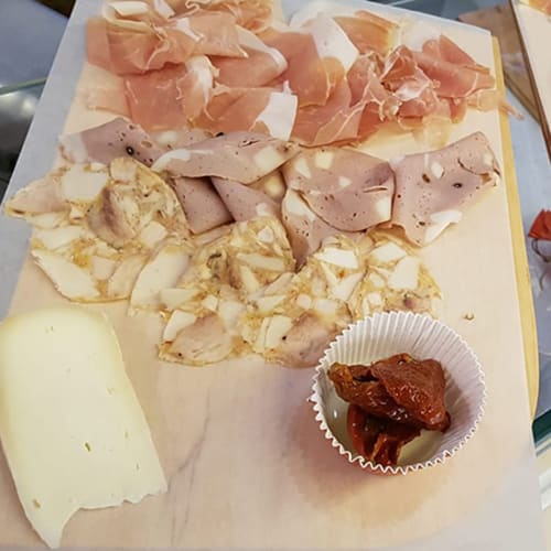 Arte & Gourmet, Pietrasanta