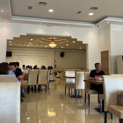 Chino Gusto, Sevilla