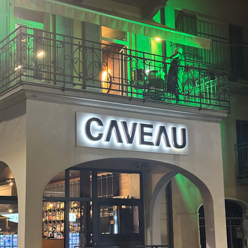 Caveau, Porto Ceresio