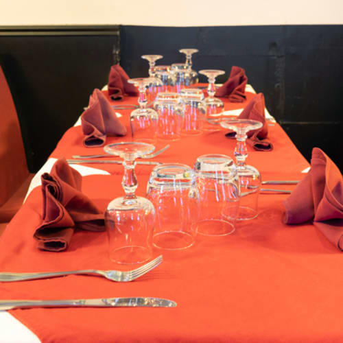 Royal Pokhara, Paris