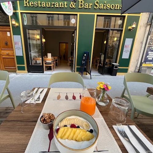 Saisons, Lyon