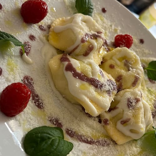 Luca's Restaurant Hotel Eliantos, Pula