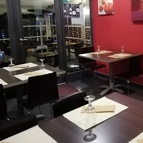 Ramses Pizzeria, Gravina Di Catania