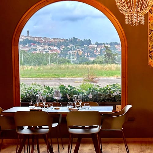 Oro Restaurant, La Rosa
