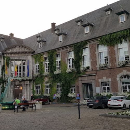 Les Cinqs Fontaines, Dinant