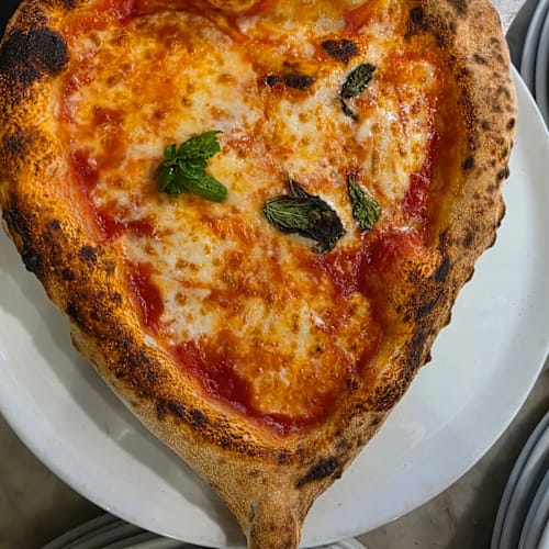 Trixy, Milano