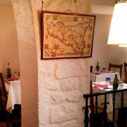 Il Gallo Rosso, Paris