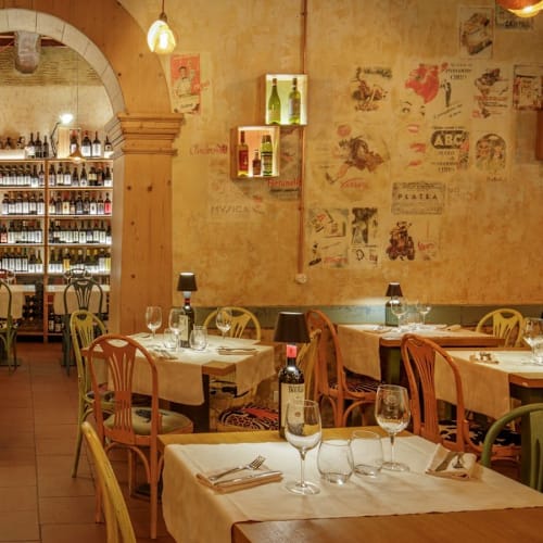 Terra di Siena, Roma