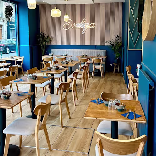 Evalya, Asnières-sur-Seine