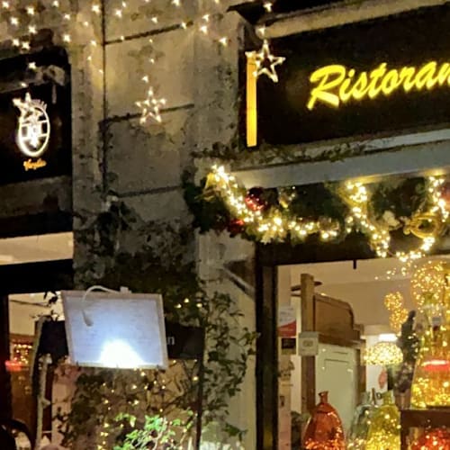 Versilia, Milano