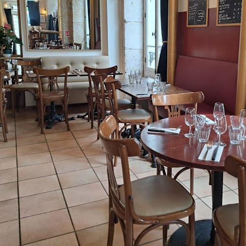 La Vega, Paris