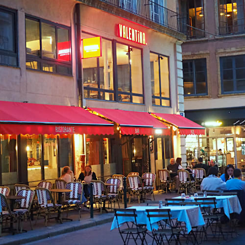 Valentina, Lyon