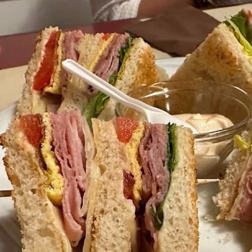 Yuri's Ristopub, Nogare'