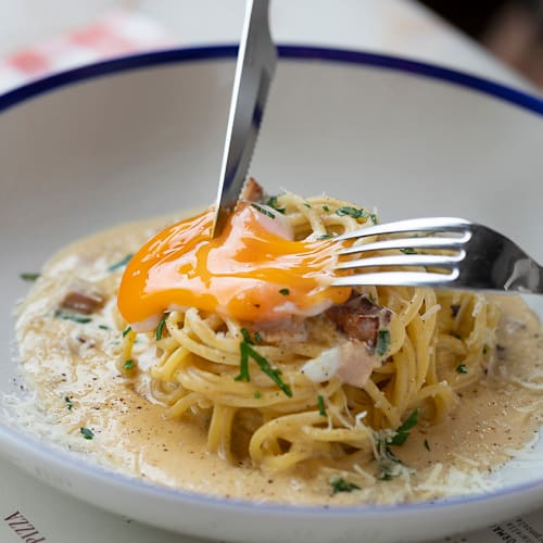 Mangia Mangia, Oeiras