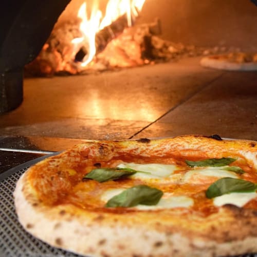 Irina Pizzeria, Savigno