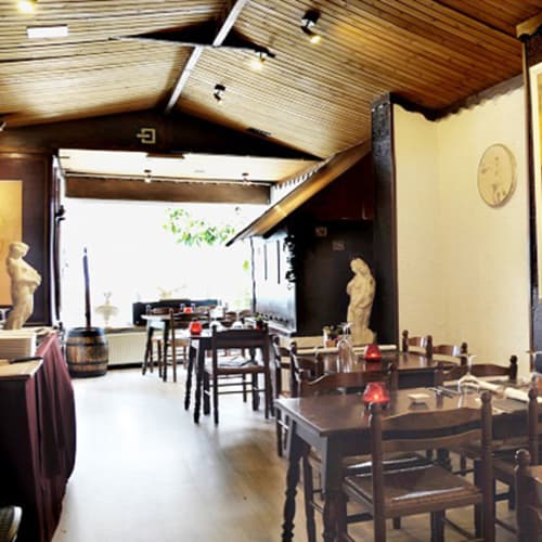 Le Zorba, Woluwe-Saint-Pierre