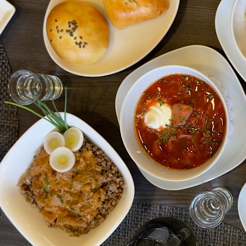 PIROJKI Cafe-restaurant, Carouge