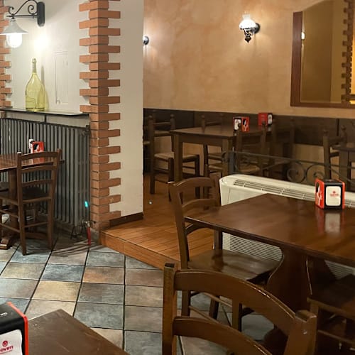 Biblos Pub, Genova