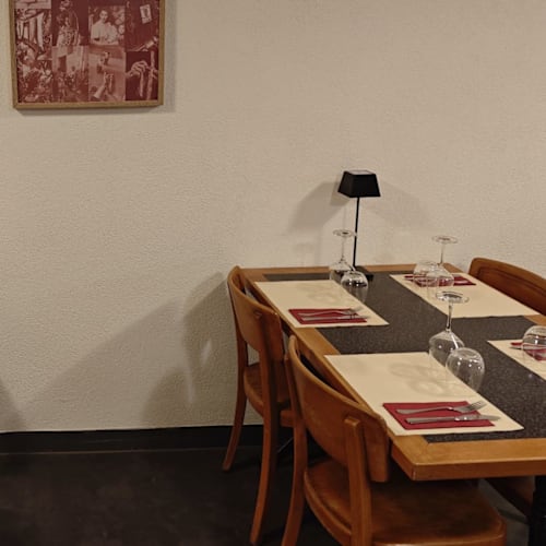 Rubí Gastrobar, Aigle