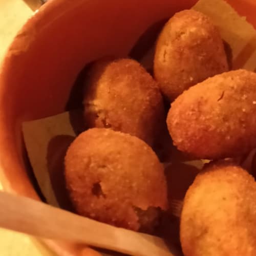 DUEBBì L'Abbruzzese, Bologna