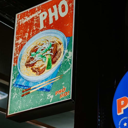 Pho Mo, Antwerpen