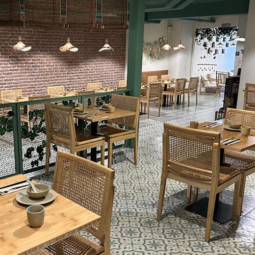 Meet Thai, Barcelona