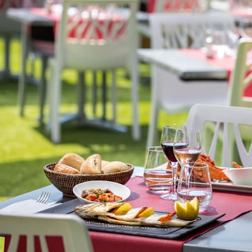 O'zé - Casino Barrière Cassis, Cassis