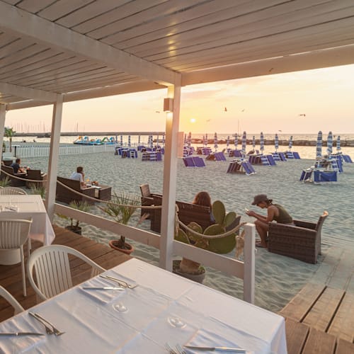 Seasons Restaurant & Lounge Bar, Forio
