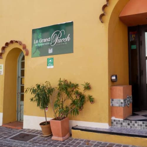 Le Grand Puech Mimet (Restaurant & Hôtel), Mimet