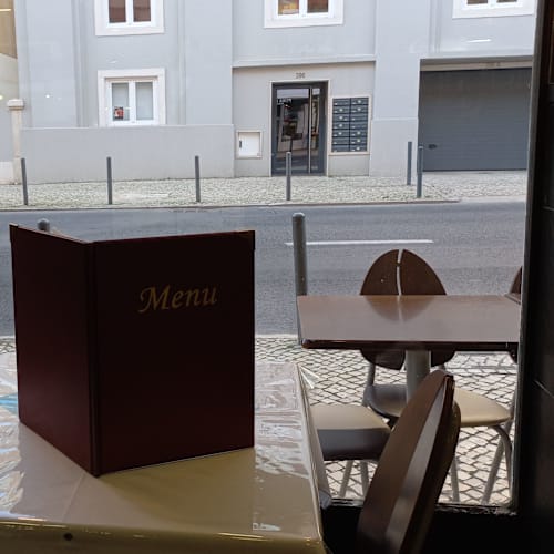Poke & Pizza House, Lisboa
