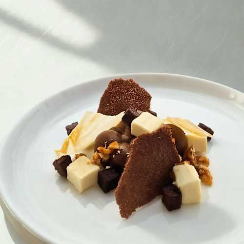 Il giardino sul lago, Torre Faro