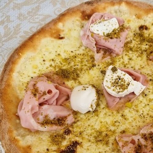 Salvatore's Pizzeria, Le Castella
