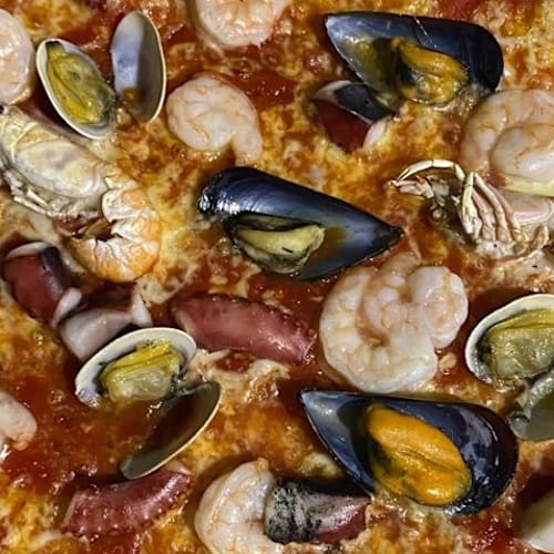 Salvatore's Pizzeria, Le Castella