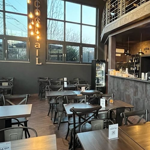Magazzino Cocktail & Bistrot, Sesto San Giovanni