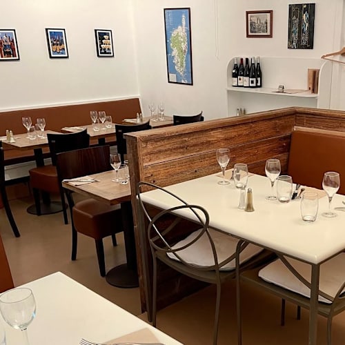 A L'Heure du Vin, Paris