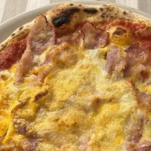 Pizzera Bisteccheria Fino Tratto, Isolalta